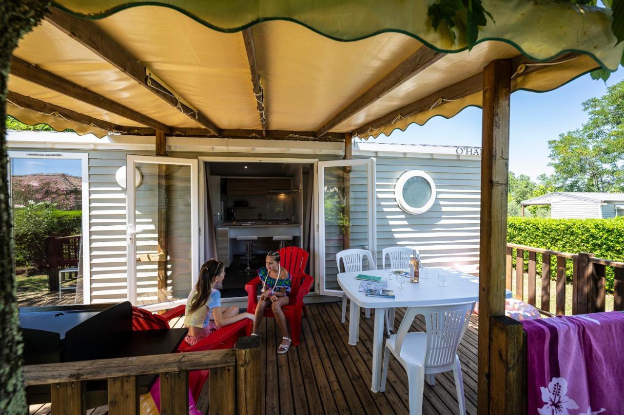 Charmant camping Familiale 3 Etoiles vue 360 plage piscine à débordement empl XXL Labeaume Exterior foto